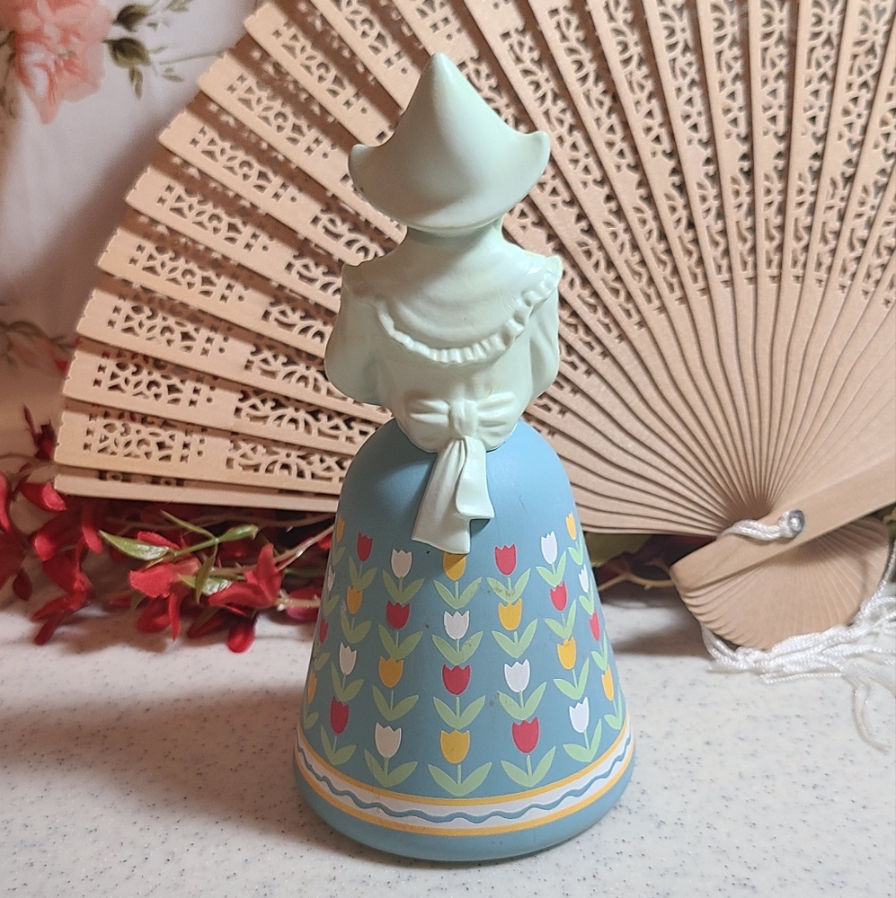 Vintage Ceramic Bell with Floral Design Collectible Empty Avon Bottle fo… - Picture 5 of 9